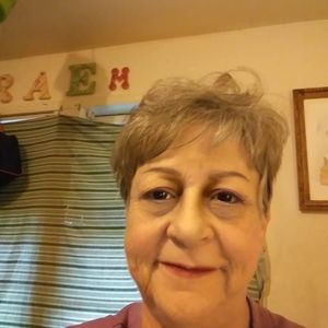 Meet your Posher, Deborah